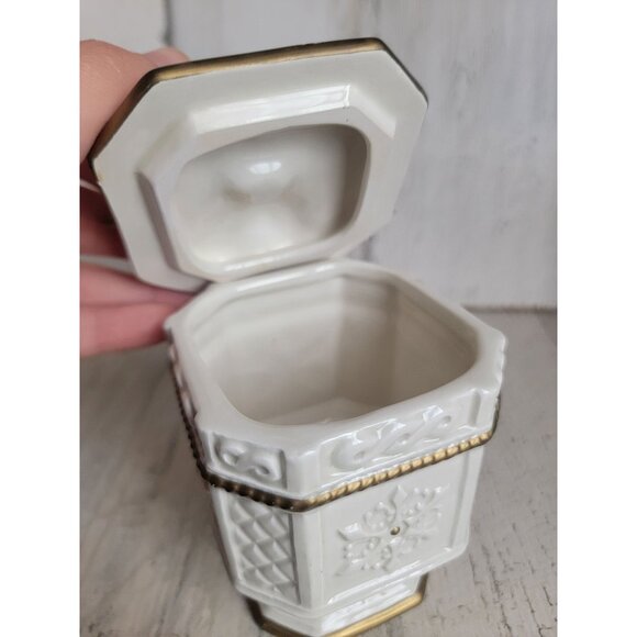 Fitz Floyd trinket box snowy Woods snowflake vintage home decor - Picture 6 of 9